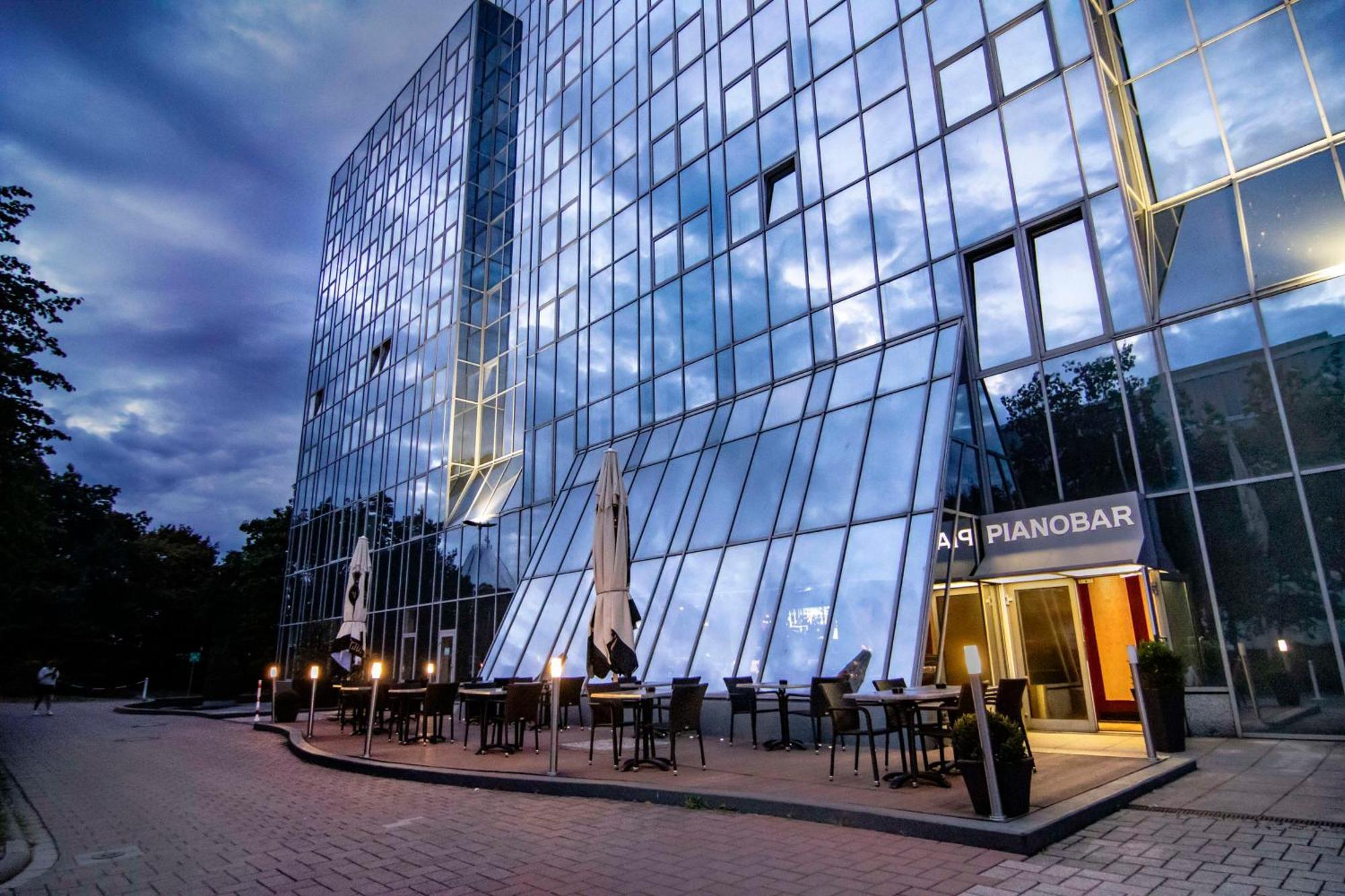 Best Western Plus Plaza Hotel Дармштадт Экстерьер фото